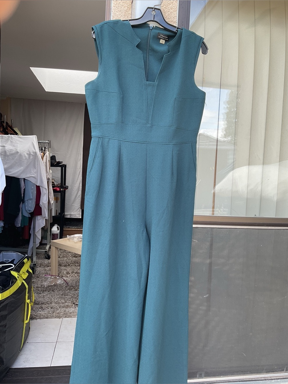TAHARI    Green Teal V-Notch Sleeveless Jumpsuit Arthur and Levin